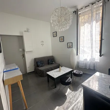 Le Petit Narbonnais A 4min A Pied De La Gare Apartment Narbonne